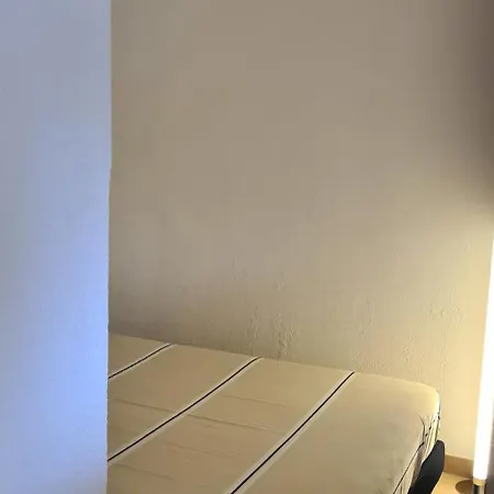 2 Pieces En Rez- De -jardin Appartement Saint-Raphaël